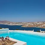 Villa Aella Villa *