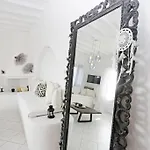 Villa Aella